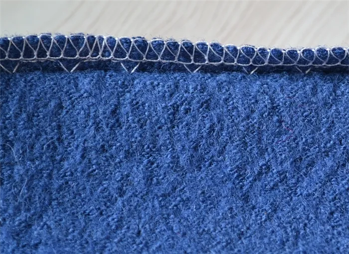 Потайной шов прихватывает одно, два волокна ткани
