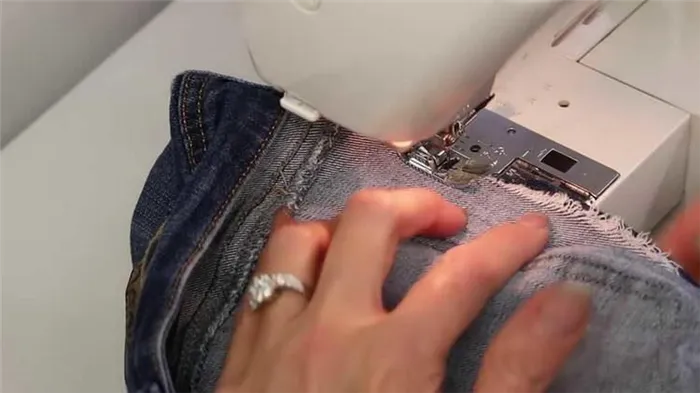Советы о том, как аккуратно зашить джинсы между ног