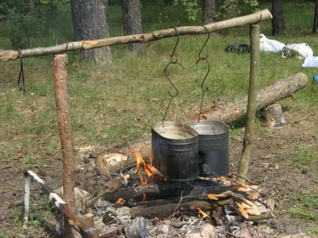 Как сделать треногу для костра своими руками