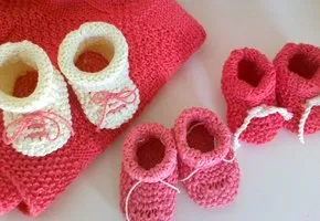 Пинетки для новорожденных от вязания спицами: формы и инструкции