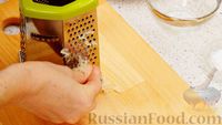 Фото приготовления рецепта: Рисовые оладьи с чесноком - шаг №2