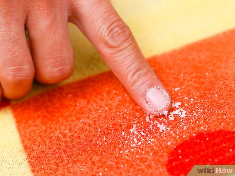 Изображение с названием Remove Blood Stains from Carpet Step 4