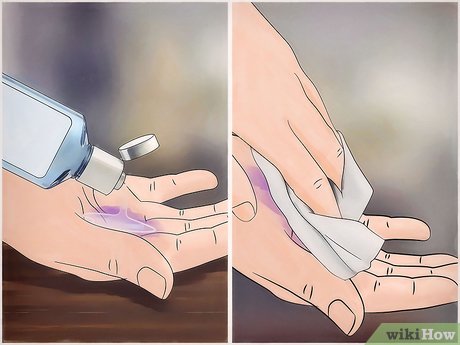 Изображение с названием Get Spray Paint off Your Hands Step 5