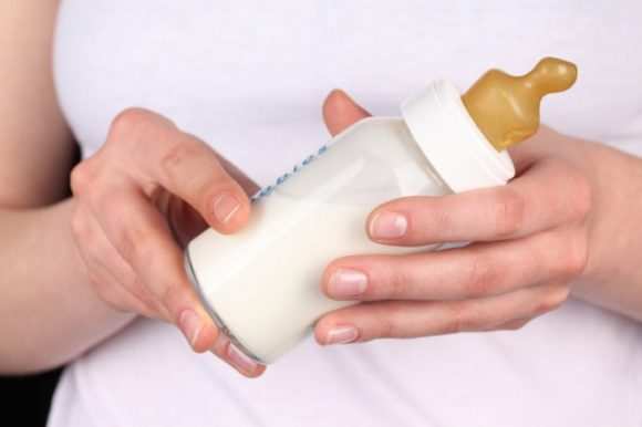 сцеженное грудное молоко после разморозки